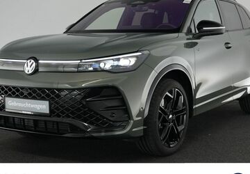 VW Tiguan 7.374 km 49.980 &euro; München 80935