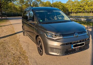 VW Caddy Maxi 31.500 km 52.000 &euro; München 80687