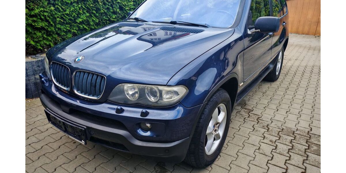 BMW X5 332.606 km 4.600 &euro; München 81247