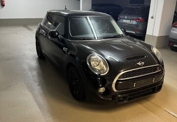 Mini Cooper S 132.346 km 9.500 &euro; Neufahrn bei Freising 85375
