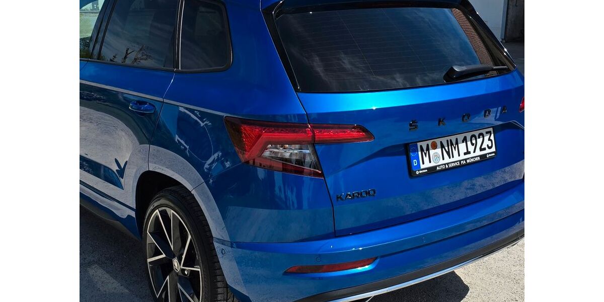 Skoda Karoq 94.272 km 22.999 &euro; München 81379