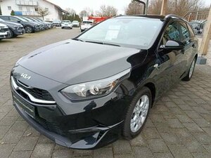 Kia Ceed SW / ceed SW CEED SW 1.5T 140 DCT7 VISION STD 19.056 km 22.490 &euro; Höhenkirchen-Siegertsbrun 85635