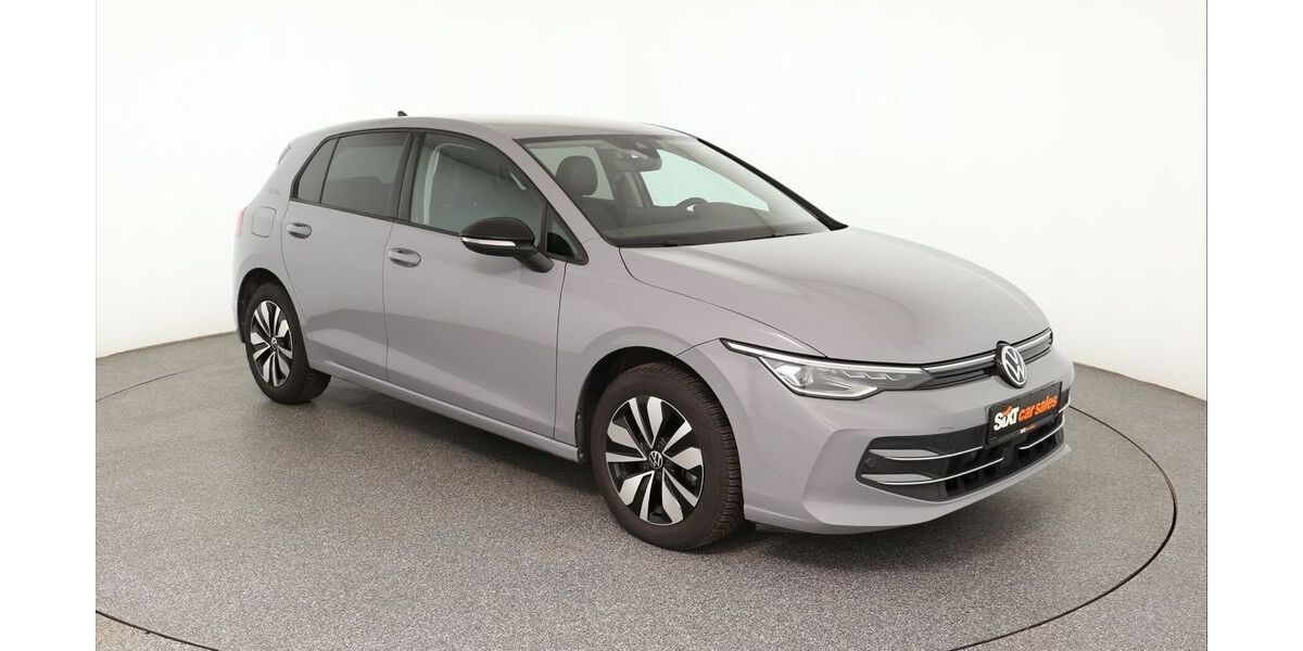 VW Golf 31.790 km 25.880 &euro; Garching 85748