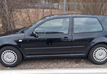 VW Golf 253.000 km 2.100 &euro; München 81679