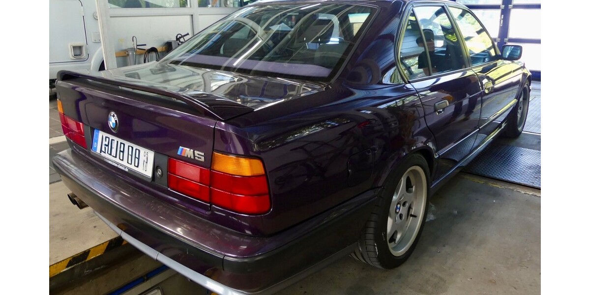 BMW M 5 55.225 km 42.250 &euro; Taufkirchen 82024