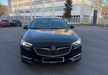 Opel Insignia 86.300 km 14.800 &euro; München 81373