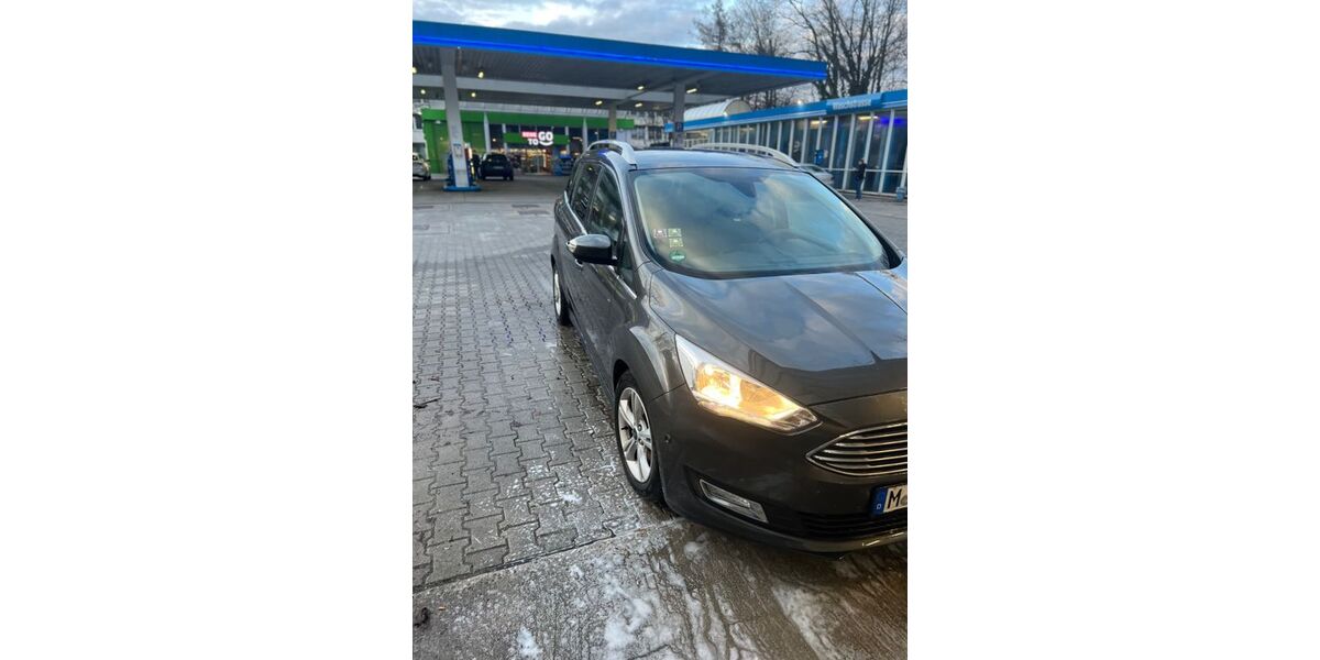 Ford Grand C-Max 157.000 km 6.200 &euro; München 80937