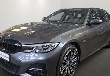 BMW 330 30.638 km 38.480 &euro; München 80687