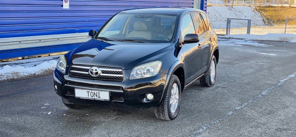 Toyota RAV 4 249.000 km 4.990 &euro; München 81243
