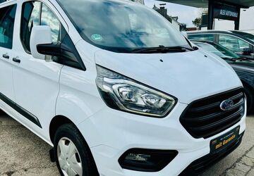 Ford Transit Custom 238.000 km 10.750 &euro; München 81825