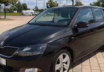 Skoda Fabia 198.000 km 7.490 &euro; München 81243
