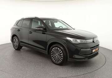 VW Tiguan 32.489 km 33.330 &euro; Garching 85748