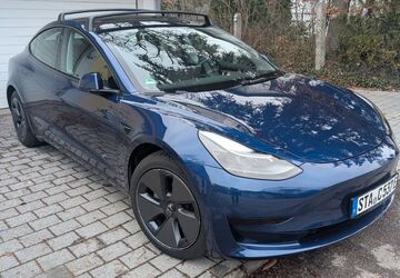 Tesla Model 3 40.239 km 27.500 &euro; München 80333
