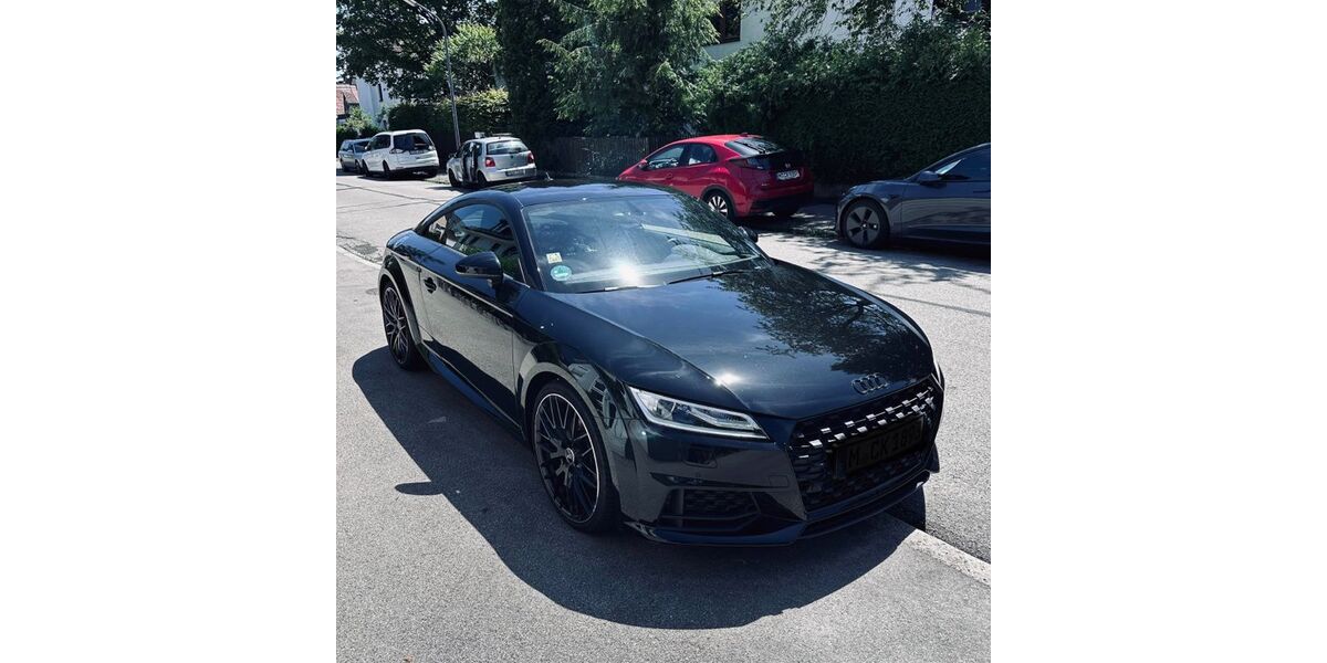 Audi TT 32.688 km 38.900 &euro; München 81929