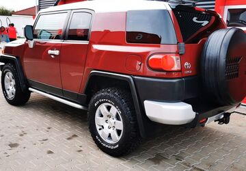 Toyota FJ 190.000 km 26.500 &euro; München 81371