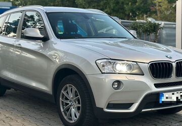 BMW X3 210.000 km 7.900 &euro; München 81677