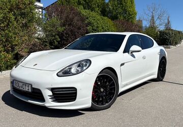 Porsche Panamera 178.600 km 40.900 &euro; München 81675