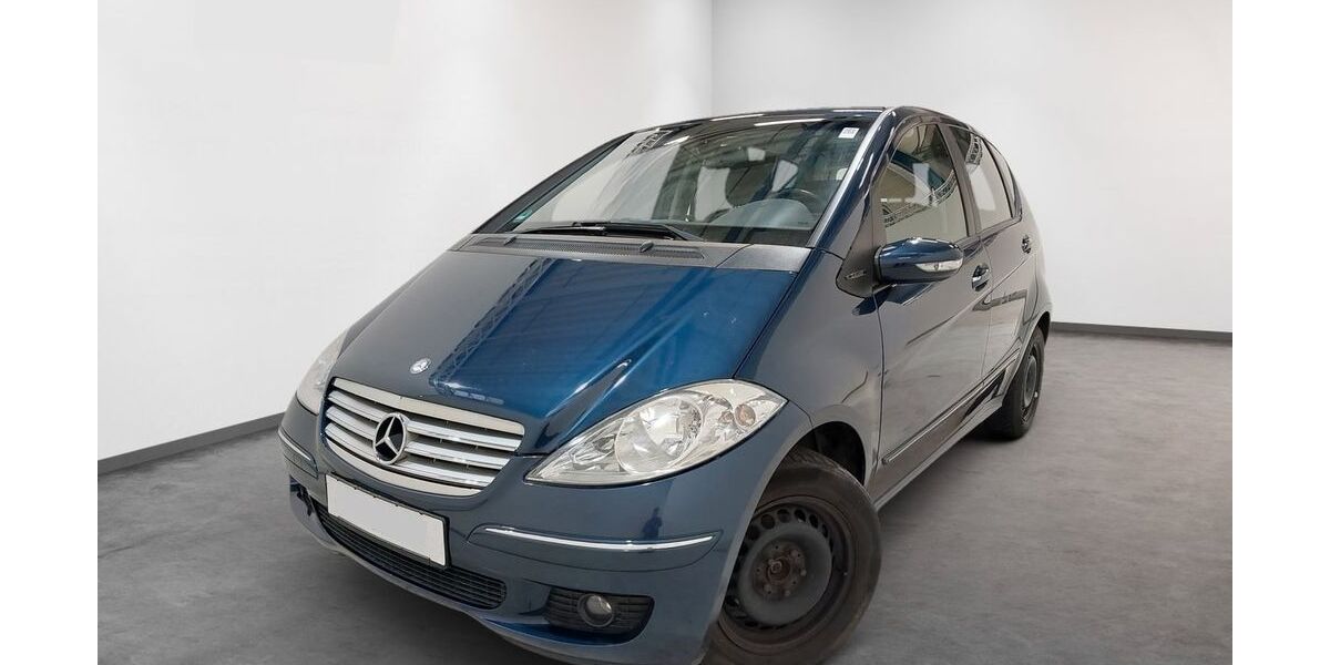 Mercedes-Benz A 170 210.600 km 990 &euro; München 80686