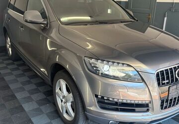 Audi Q7 174.188 km 11.990 &euro; München 81241