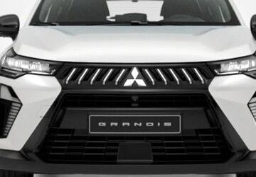 Mitsubishi Grandis 1.500 km 35.490 &euro; Gröbenzell 82194