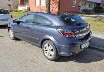 Opel Astra 220.000 km 1.900 &euro; Planegg 82152