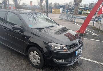 VW Polo 74.930 km 6.000 &euro; Dachau 85221