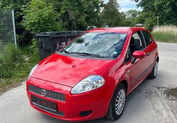 Fiat Grande Punto 137.231 km 999 &euro; München 81929