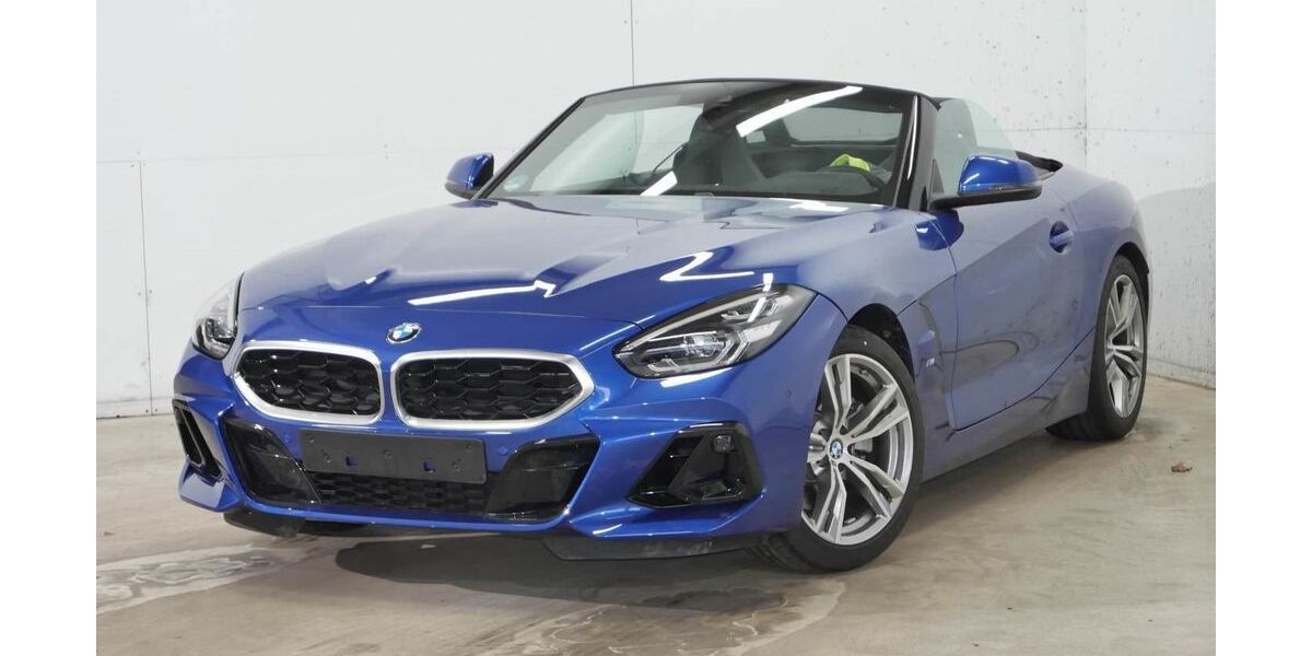 BMW Z4 5.400 km 43.780 &euro; Oberhaching bei München 82041