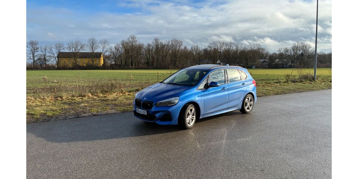 BMW 225 Active Tourer 61.000 km 21.899 &euro; Dachau 85221