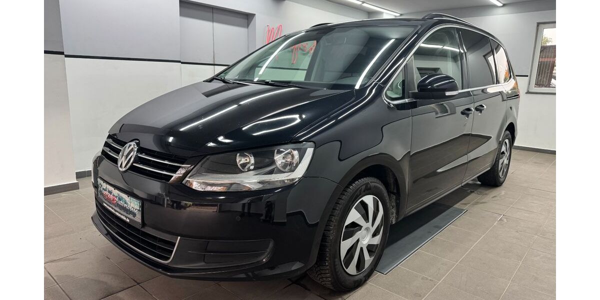 VW Sharan 219.123 km 12.880 &euro; München 81243
