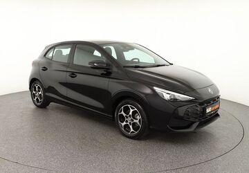 MG 3 17.630 km 12.678 &euro; Garching 85748