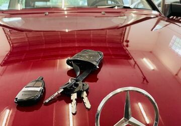 Mercedes-Benz 300 186.500 km 7.990 &euro; Maisach 82216