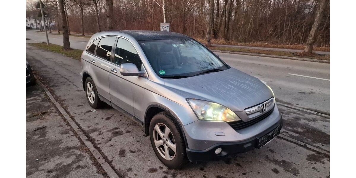 Honda CR-V 199.000 km 5.111 &euro; MÜNCHEN 80995