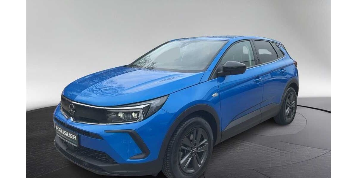 Opel Grandland (X) 35.000 km 22.990 &euro; München 81673