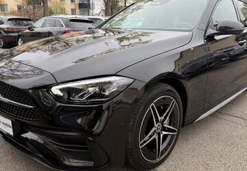 Mercedes-Benz C 400 47.845 km 43.900 &euro; München 81243