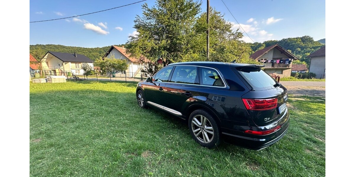 Audi Q7 145.000 km 35.000 &euro; München 80313