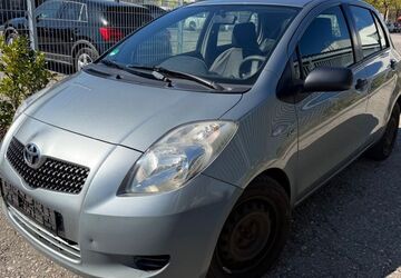 Toyota Yaris 360.000 km 1.900 &euro; Markt Schwaben 85570