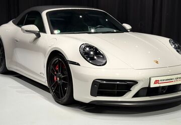 Porsche 992 18.500 km 154.990 &euro; Gröbenzell 82194