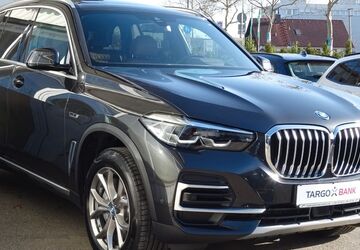 BMW X5 40.000 km 51.950 &euro; Dachau (bei München) 85221