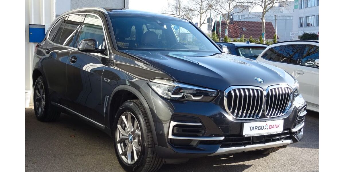 BMW X5 40.000 km 51.950 &euro; Dachau (bei München) 85221