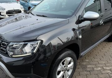Dacia Duster 97.348 km 10.499 &euro; München 81827
