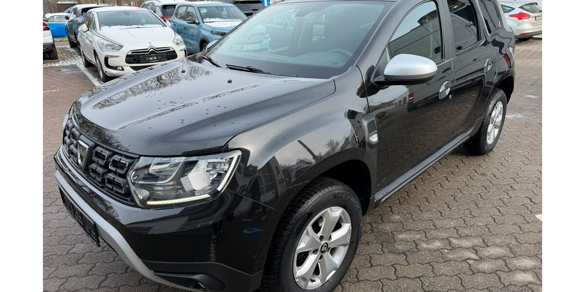 Dacia Duster 97.348 km 10.499 &euro; München 81827