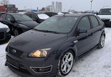 Ford Focus 192.000 km 4.800 &euro; München 81829