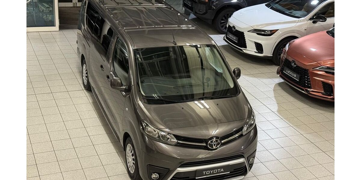 Toyota Proace (Verso) 51.305 km 30.898 &euro; Poing bei München 85586