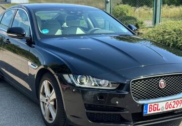 Jaguar XE 215.000 km 3.900 &euro; München 81737