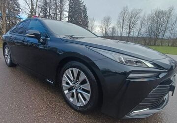 Toyota Mirai 10.500 km 17.990 &euro; Fürstenfeldbruck 82256