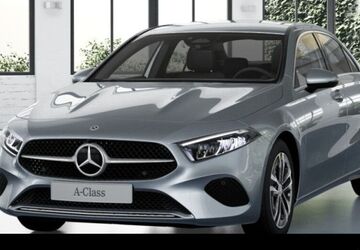 Mercedes-Benz A 200 9.900 km 34.500 &euro; München 80636