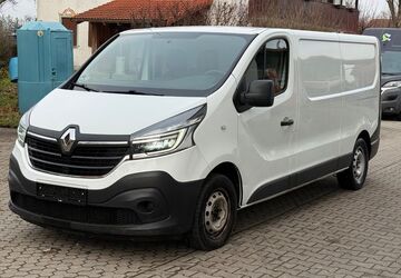 Renault Trafic 184.000 km 9.450 &euro; Eching 85386