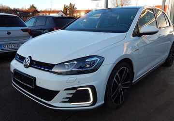 VW Golf 101.230 km 15.180 &euro; Gauting 82131