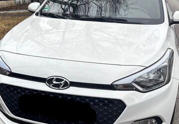 Hyundai i20 65.000 km 8.600 &euro; München 80637